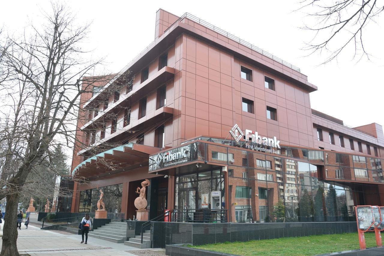 Hotel Presidivm Palace Lovech Exterior photo